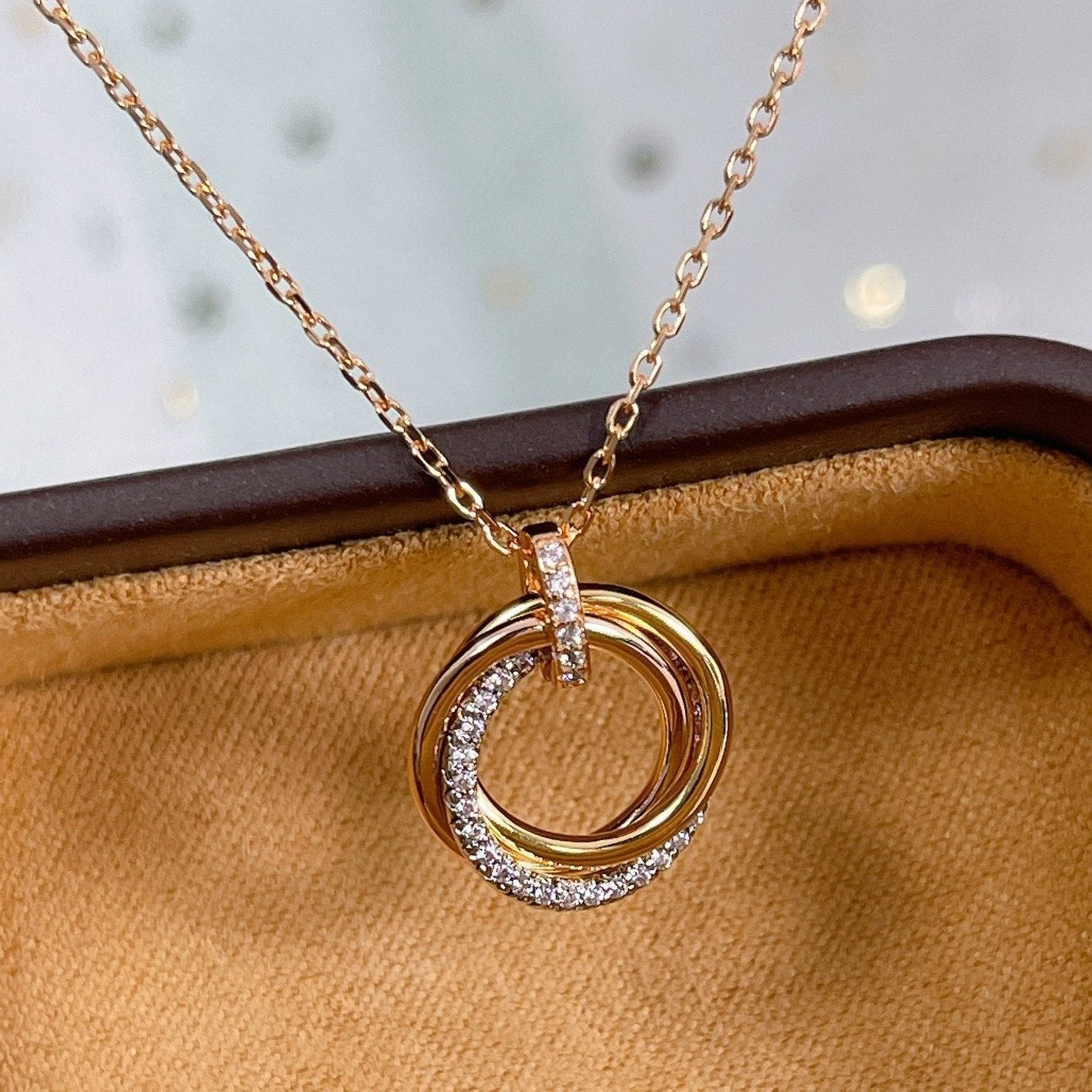 [Moco]TRINITY NECKLACE SILVER GOLD PINK GOLD DIAMONDS