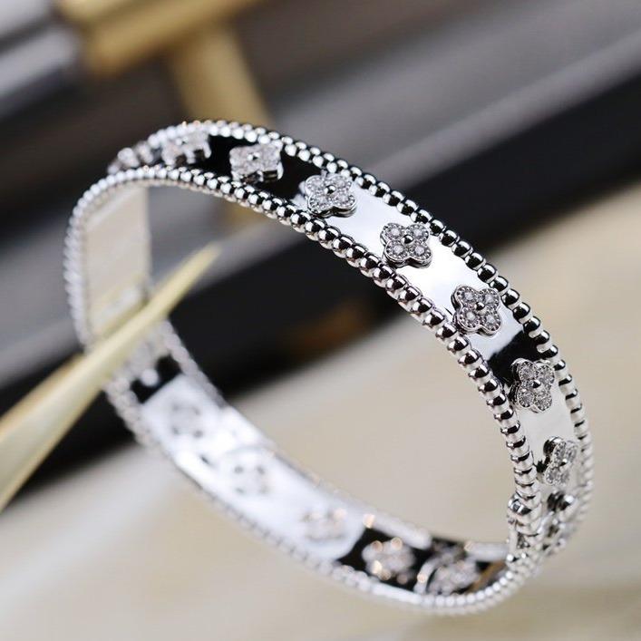 [Moco]CLOVER BRACELET 8MM DIAMONDS