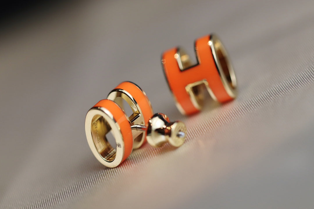 [Moco]MINI POP H EARRINGS ORANGE