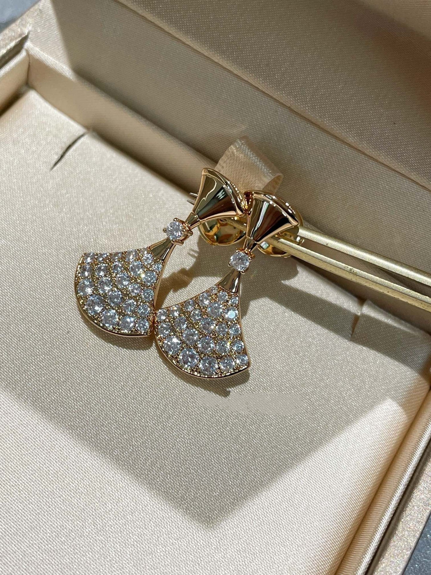 [Moco]DREAM EARRINGS DIAMOND