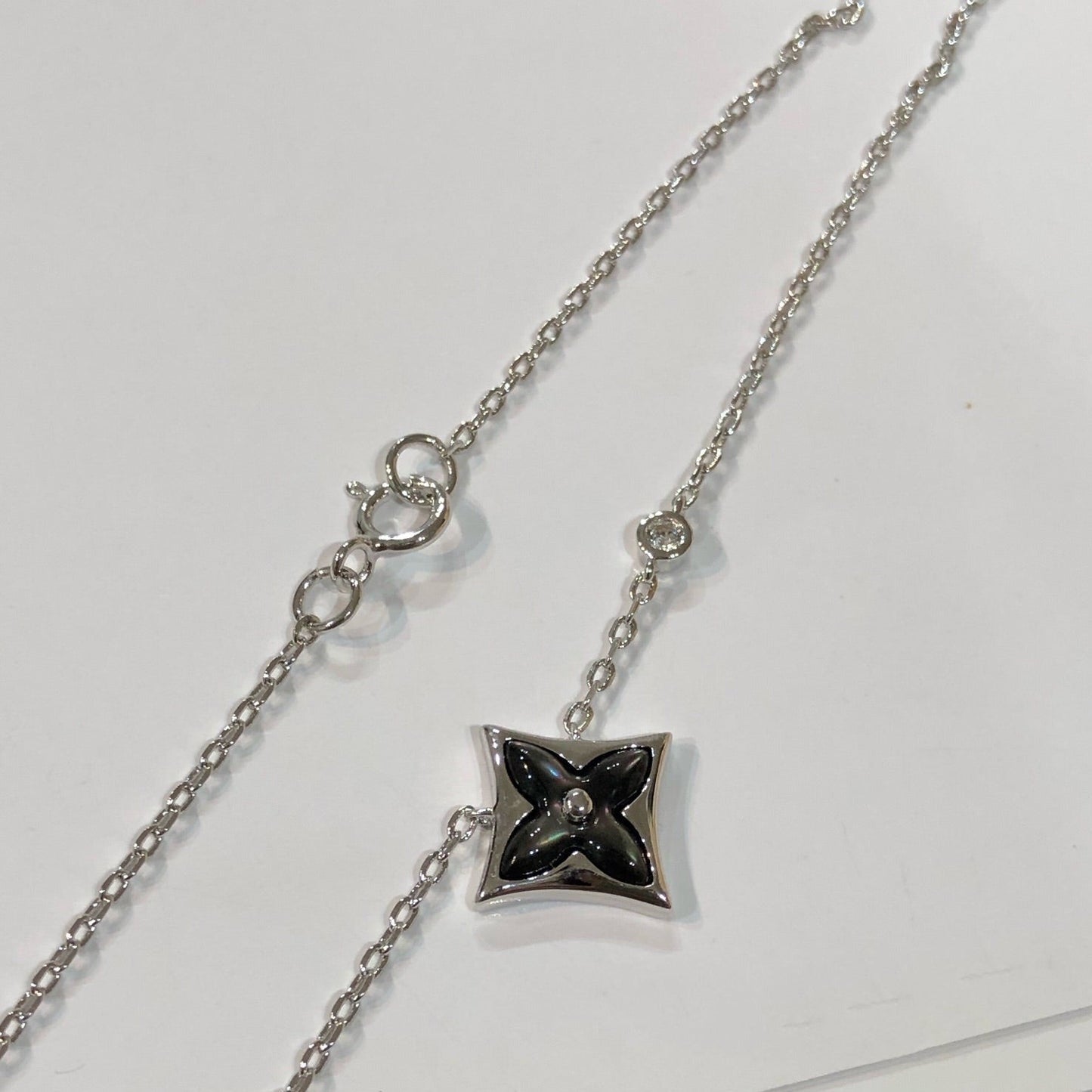 [Moco]STAR BLACK MOP NECKLACE