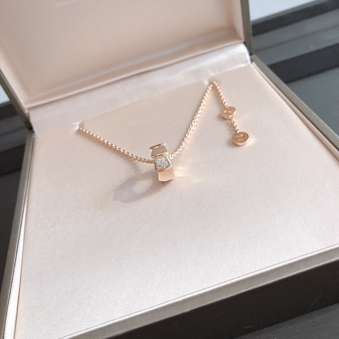 [Moco]SERPENTI PEDANT DIAMOND PINK GOLD NECKLACE