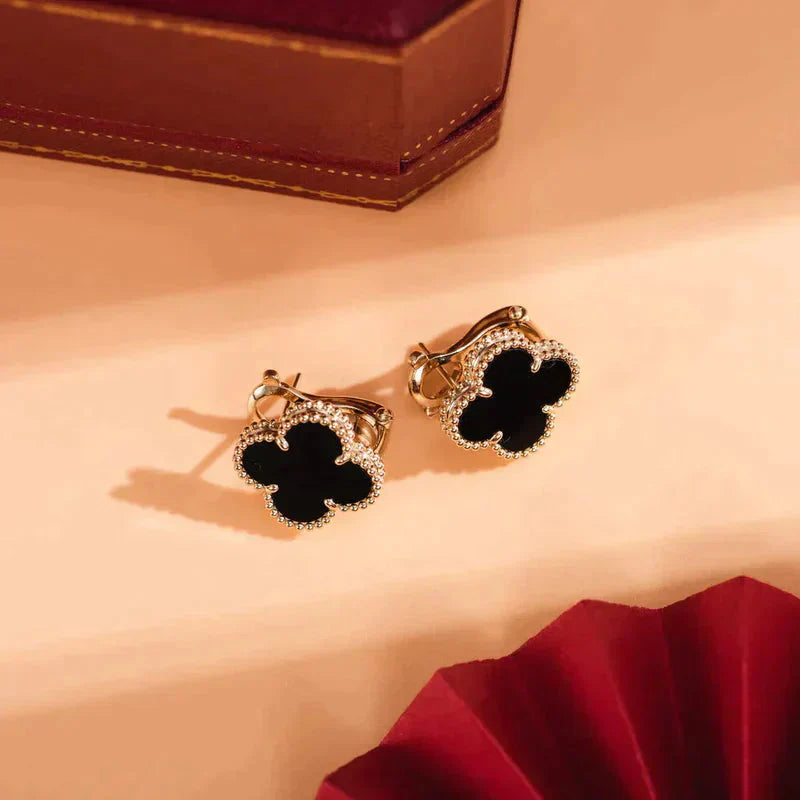 [Moco]CLOVER MEDIUM 1 MOTIFS  ONYX STUD EARRINGS