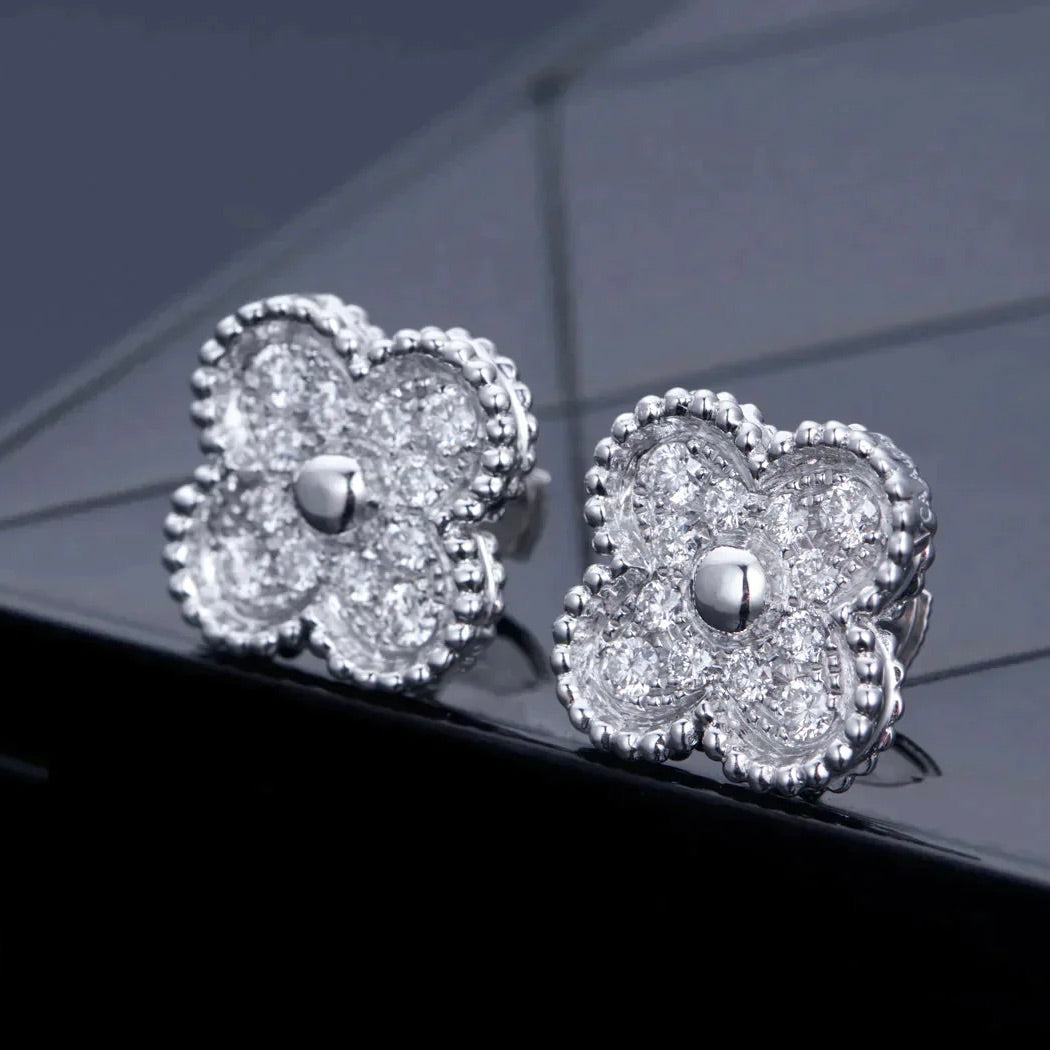 [Moco]CLOVER 1 MOTIFS DIAMOND STUD EARRINGS SILVER