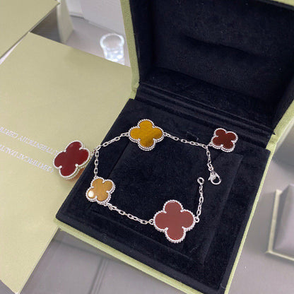 [Moco]CLOVER 5 MOTIFS SIVLER CARNELIAN TIGER EYE BRACELET