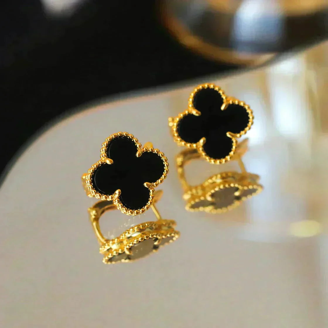 [Moco]CLOVER MEDIUM 1 MOTIFS  ONYX STUD EARRINGS