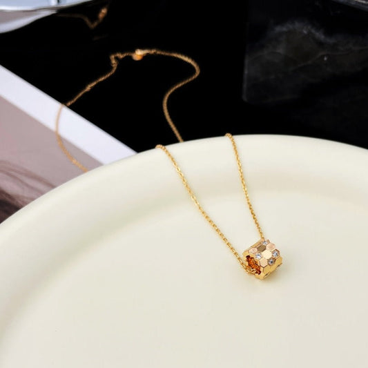 [Moco]BEE MINI PEDANT DIAMOND NECKLACE