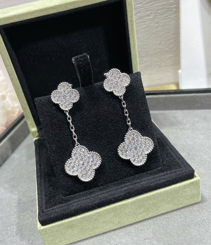 [Moco]CLOVER 2 MOTIFS DIAMOND PAVED SILVER EARRINGS