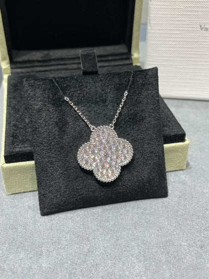 [Moco]CLOVER 25MM LARGE PENDANT DIAMOND PAVED SILVER NECKLACE