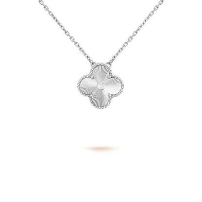 [Moco]CLOVER  15MM DIAMOND LASER NECKLACE SILVER