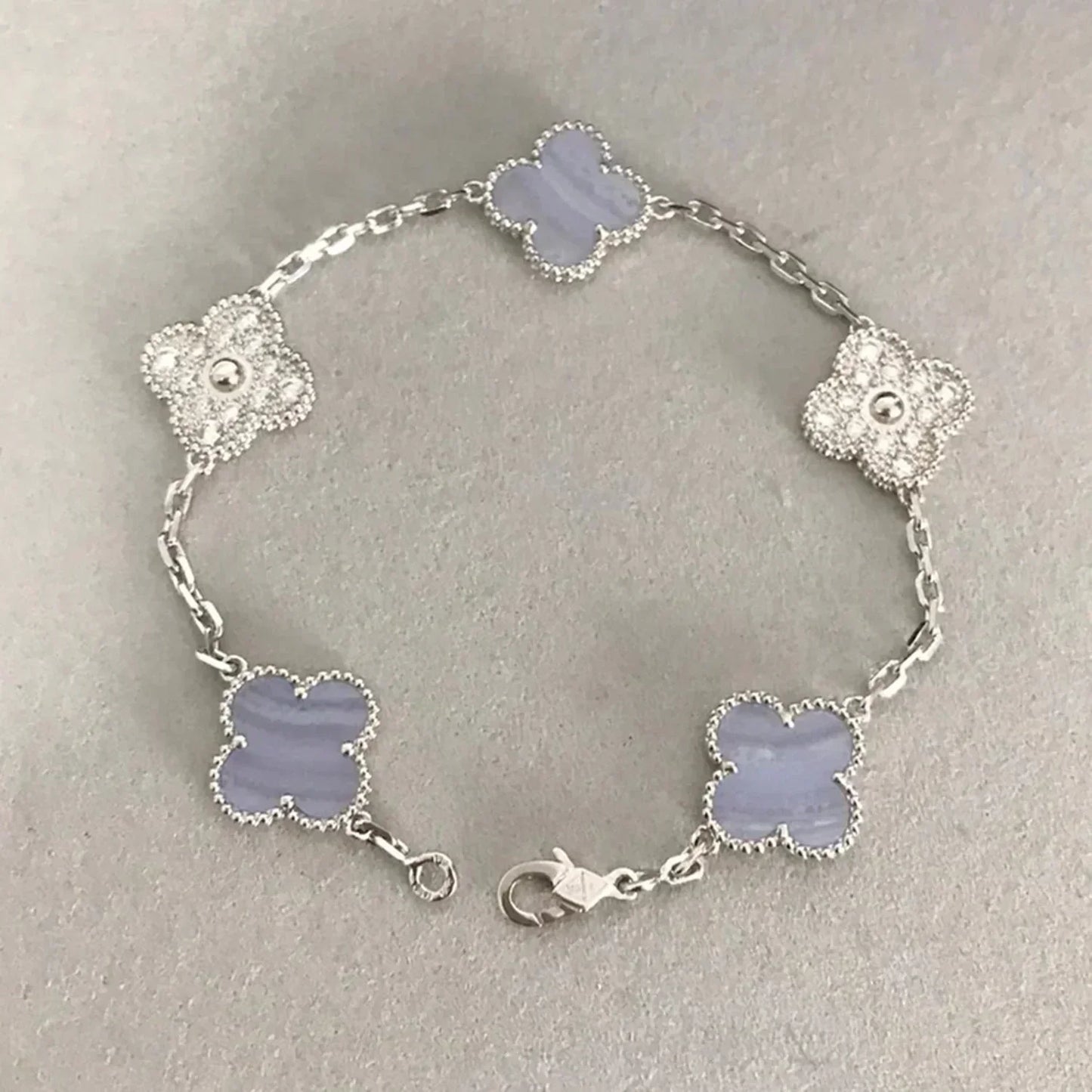 [Moco]CLOVER  5 MOTIF DIAMOND PURPLE CHALCEDONY BRACELET SILVER