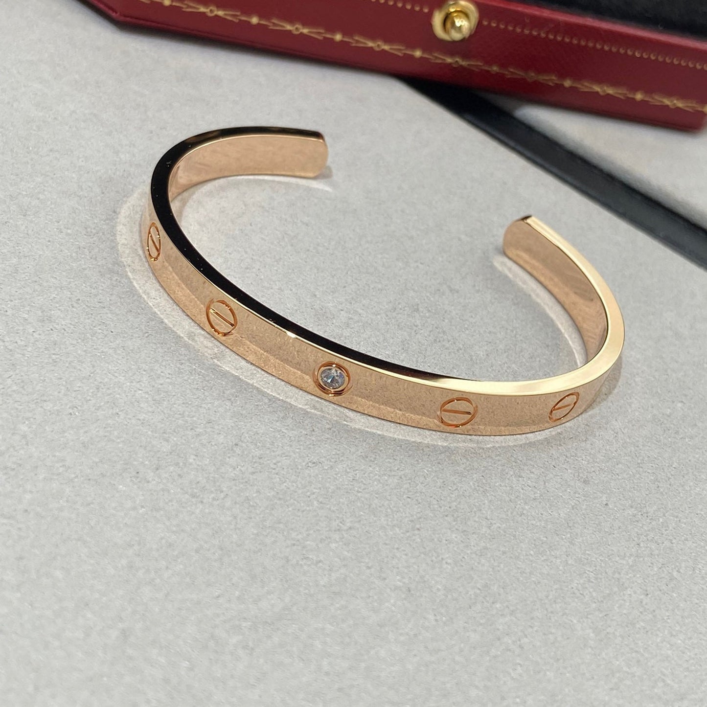 [Moco]LOVE BRACELET 6.1MM 1 DIAMOND OPEN CUFF