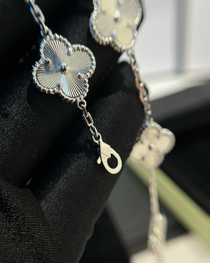 [Moco]CLOVER SILVER 5 MOTIFS BRACELET